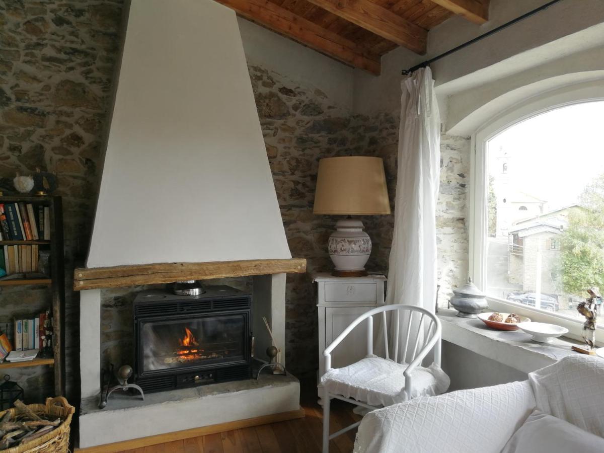 Casale Maria Mafalda Pieve di Teco Luaran gambar