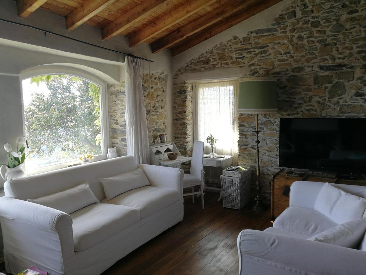 Casale Maria Mafalda Pieve di Teco Luaran gambar