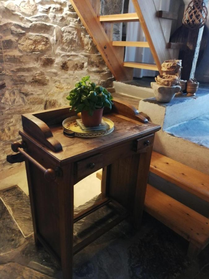 Casale Maria Mafalda Pieve di Teco Luaran gambar